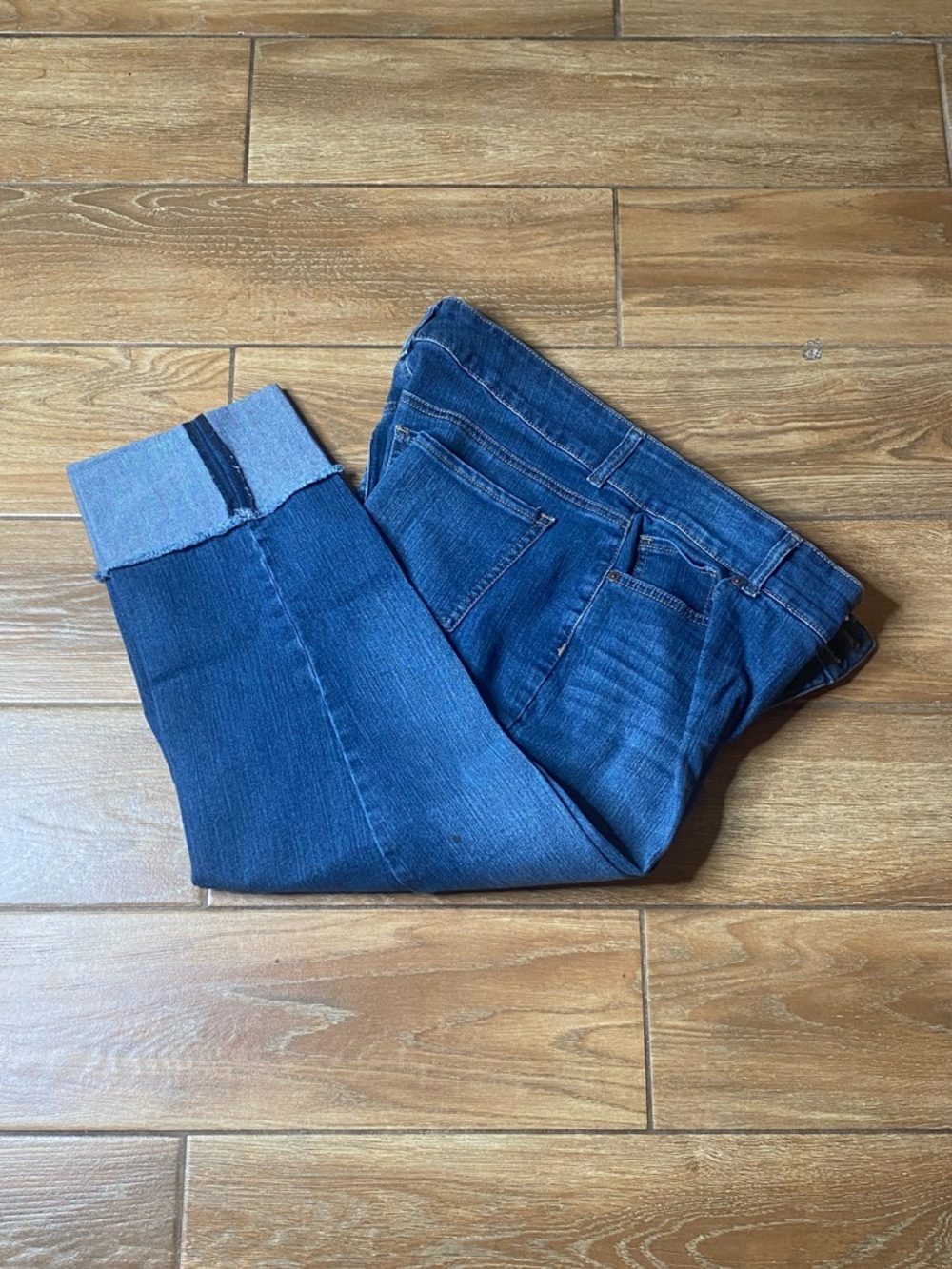 Style & Co. Dark Blue Ankle Crop Jeans